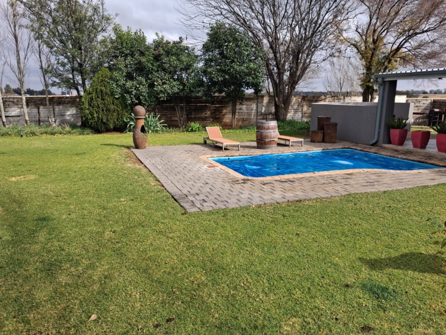 Commercial Property for Sale in Bloemdal Free State